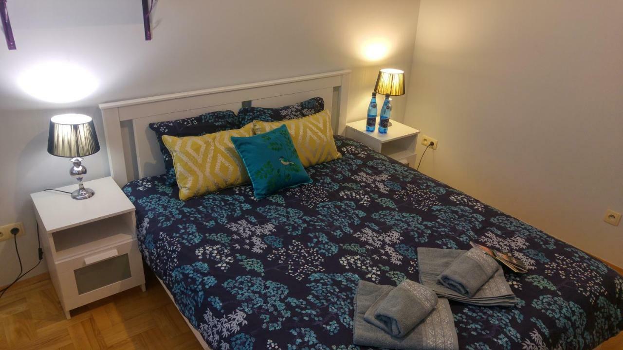 Rent0Nline Hoza Apartment Center Metro Варшава Екстер'єр фото