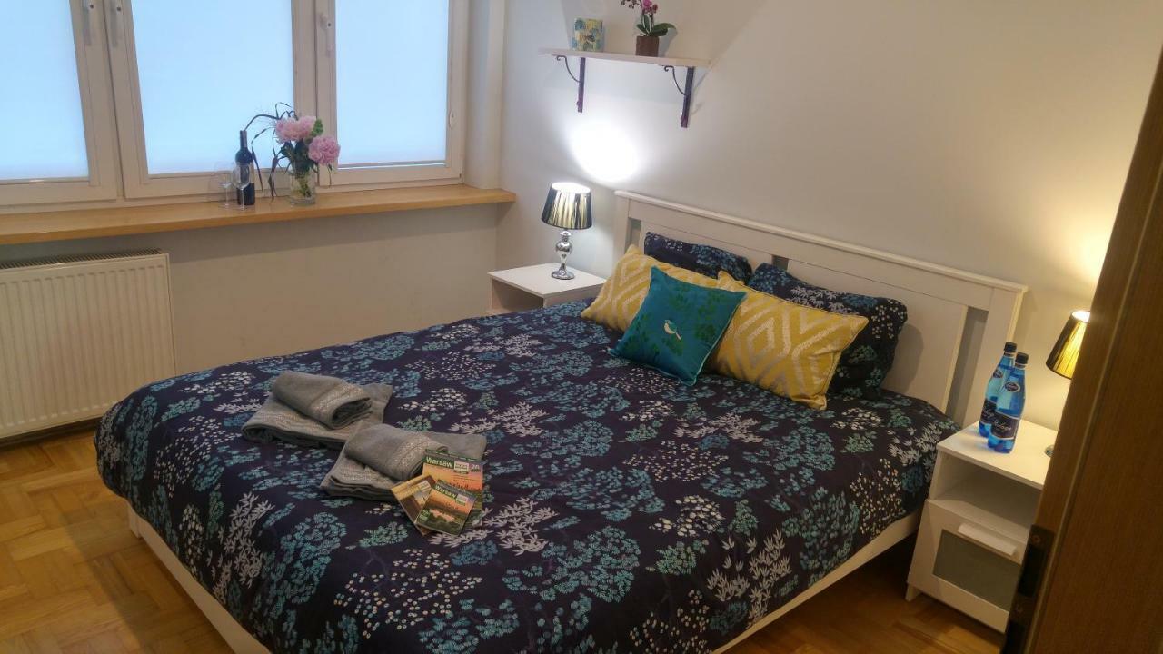 Rent0Nline Hoza Apartment Center Metro Варшава Екстер'єр фото