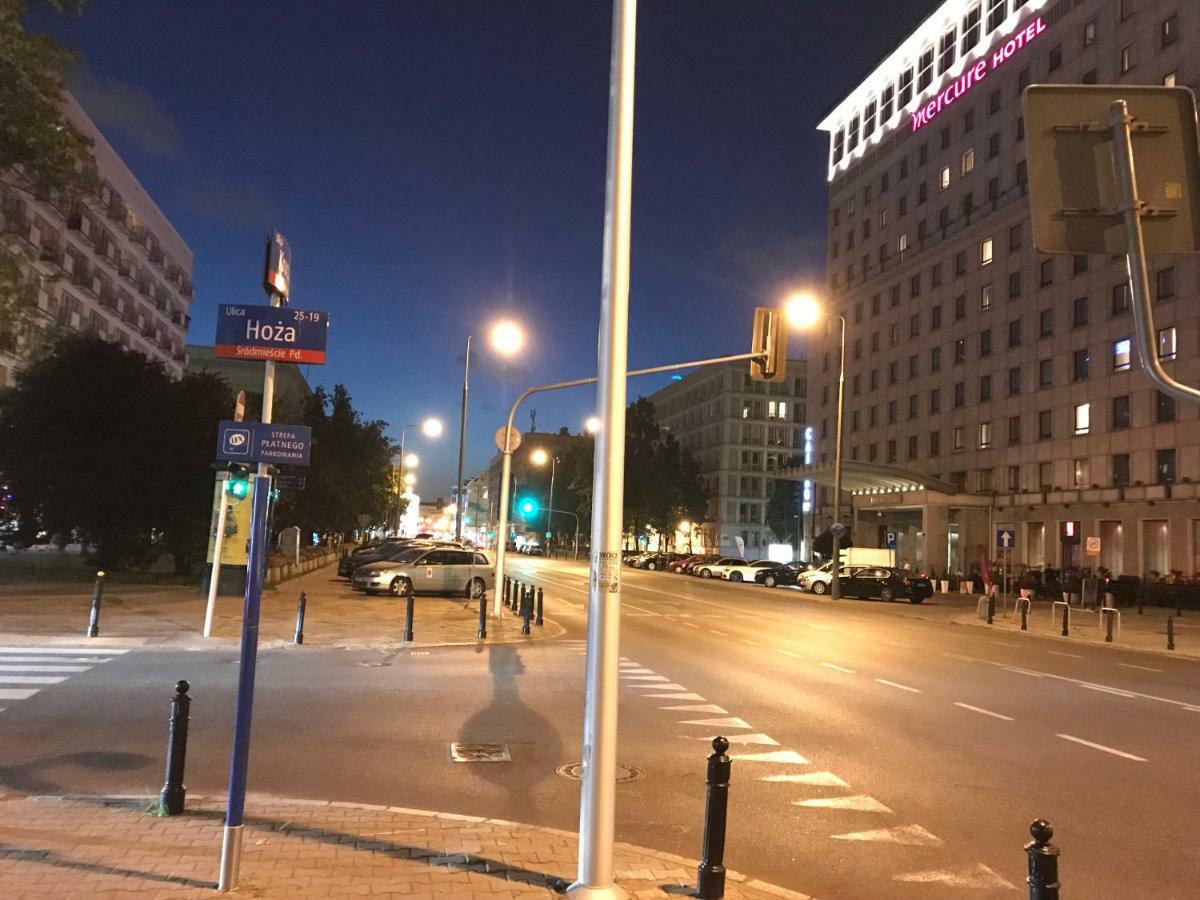 Rent0Nline Hoza Apartment Center Metro Варшава Екстер'єр фото